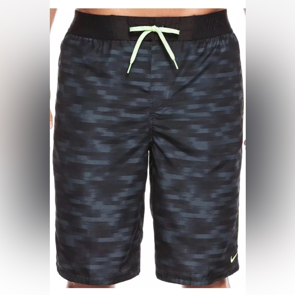 Nike SWIM BLACK FLUX DRAWSTRING SHORTS EUC L